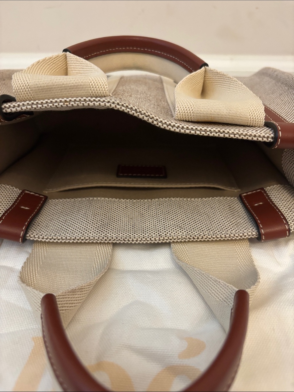 Chloé Beige Canvas Tote with Brown Leather Trim and Cream Logo Straps - Picture 3 of 9